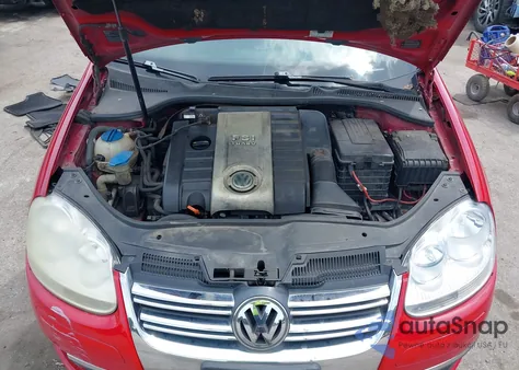 2008 Volkswagen Jetta Wolfsburg Edition z USA, uszkodzony, nr VIN 3VWRJ71K98M157111